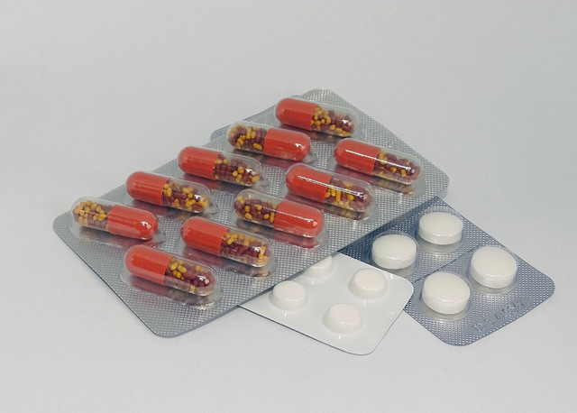 Badanie synergizmu antybiotyków
